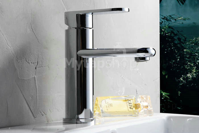 Chrome Finish Solid Brass Bathroom Sink Tap T0508
