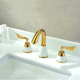 Classic Antique Brass Widespread Bathroom Sink Tap T0452G