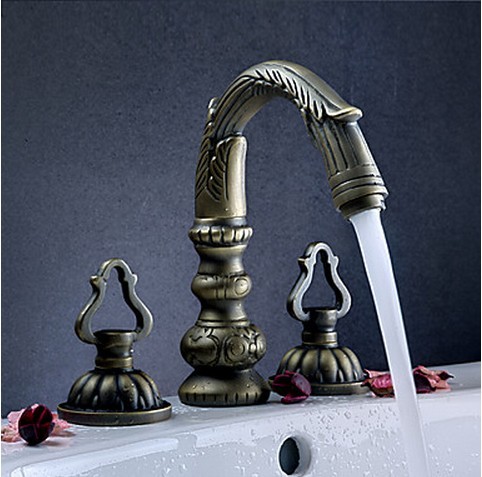 Luxury Widespread Bathroom Sink Tap - Antique Brass Finish T0472