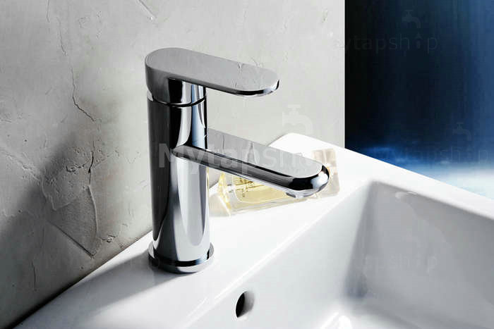 Chrome Finish Solid Brass Bathroom Sink Tap T0508