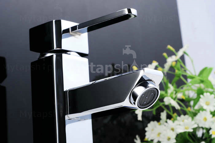 Chrome Finish Solid Brass Bathroom Sink Tap T0513 - Click Image to Close