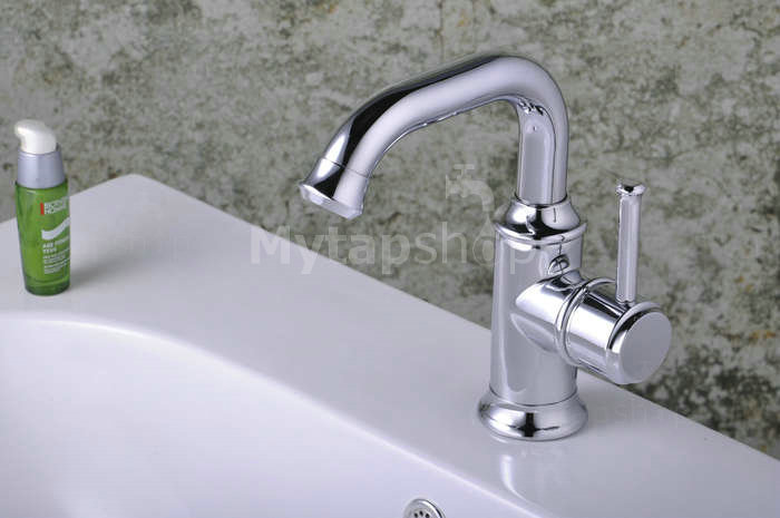 Chrome Single Handle Centerset Bathroom Sink Tap T0534