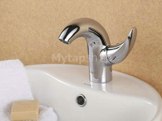 Contemporary Centerset Chrome Finish Bathroom Sink Tap T0548 - Click Image to Close