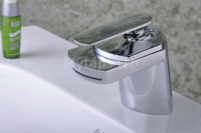 Single Handle Chrome Centerset Waterfall Bathroom Sink Tap (T0701) - Click Image to Close