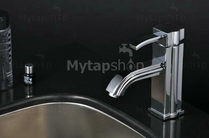 Chrome Single Handle Centerset Bathroom Sink Tap T1726 - Click Image to Close