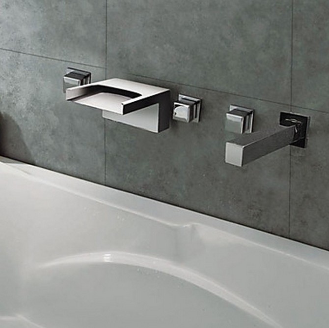 Thermochromic Chrome Finish LED Waterfall Bathroom Tub Tap T8042 - Click Image to Close