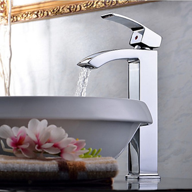 Contemporary Chrome One Hole Single Handle Bathroom Sink Tap TQ0531H