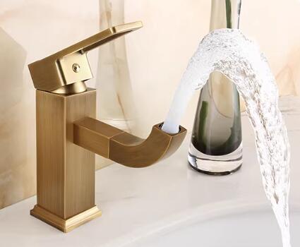 Antique Brass Bathroom Basin Taps Vintage Style Single Lever Rotating Water Outlet Nozzle Basin Mixer Sink Taps T0277A - Click Image to Close