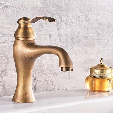 Classic Antique Brass Bathroom Sink Tap T0413 - Click Image to Close