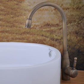 Antique Brass Single Handle Centerset Bathroom Sink Tap T1804B
