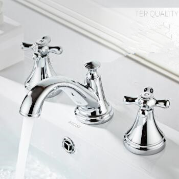 Brass Chrome Finished Basin Tap Classic Three-pieces Two Handles Bathroom Sink Tap TC0285